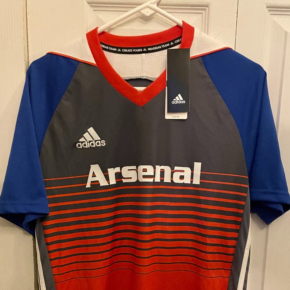 Adidas Arsenal Jersey Size M New w/Tags
